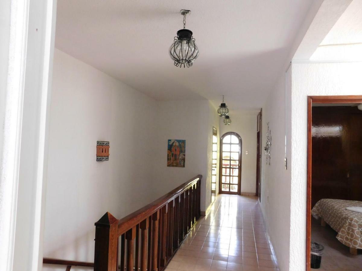 Gasthaus Casona Luciernaga-Casa De Huespedes León Exterior foto